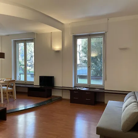 Accomodo Mib52 Bivano Sant'Ambrogio Milan Exterior photo