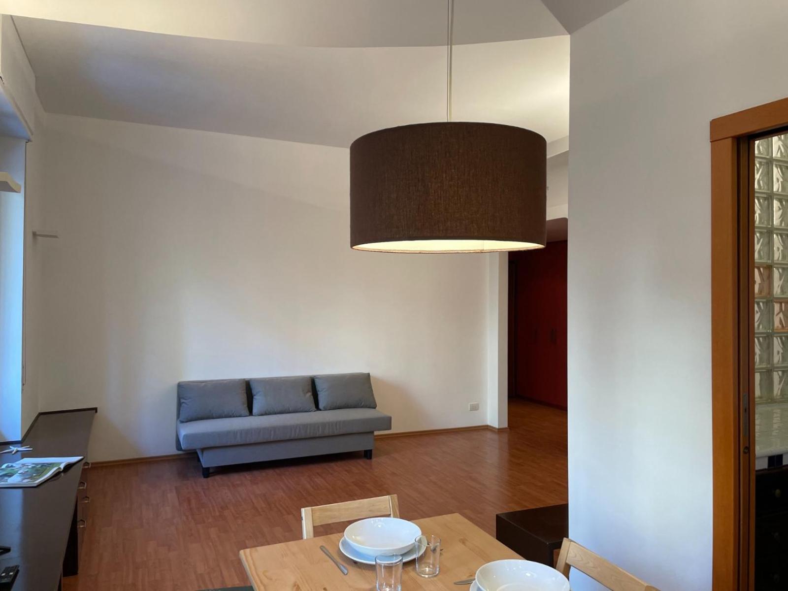 Accomodo Mib52 Bivano Sant'ambrogio Apartment